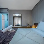 Alpes da Montanha 203 - Apto novo junto ao Centro de Gramado com garagem